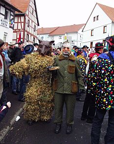 Strohbär Herbstein straw bear