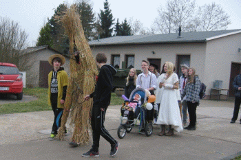 Strohbär Orlamünde straw bear